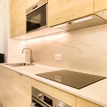 Luxury Pearl, Design, Terrasse, 20m Eiffel Tower Apartman