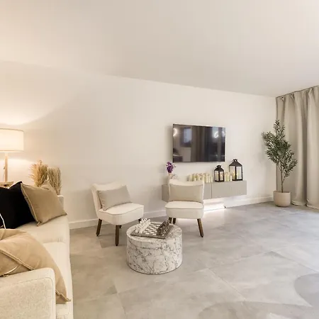 Luxury Pearl, Design, Terrasse, 20m Eiffel Tower Севр