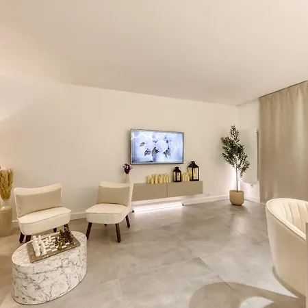 公寓 Luxury Pearl, Design, Terrasse, 20m Eiffel Tower 塞夫尔