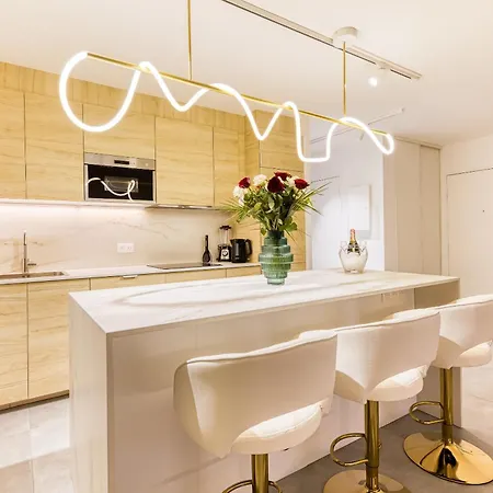 Luxury Pearl, Design, Terrasse, 20m Eiffel Tower 公寓 *