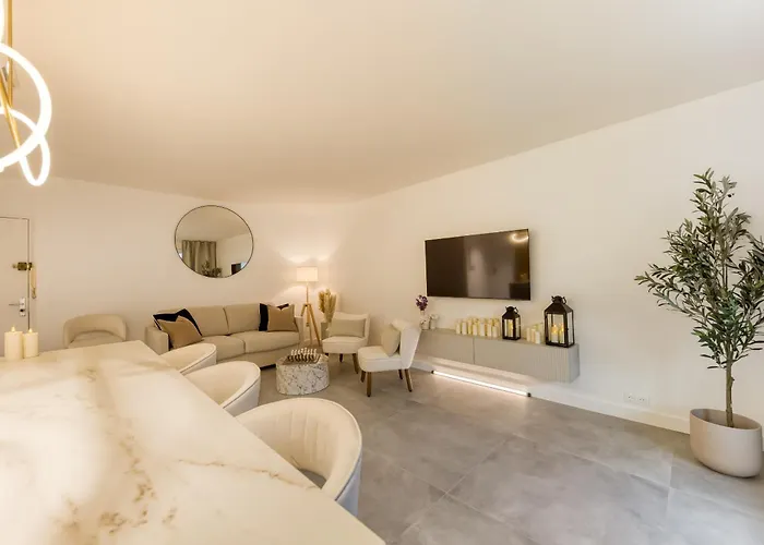 Luxury Pearl, Design, Terrasse, 20m Eiffel Tower *